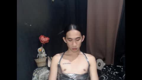 Snapshot of petitebigcock_69 chatting on February 3, 2:21 am petitebigcock_69 online show from February 3, 2:21 am