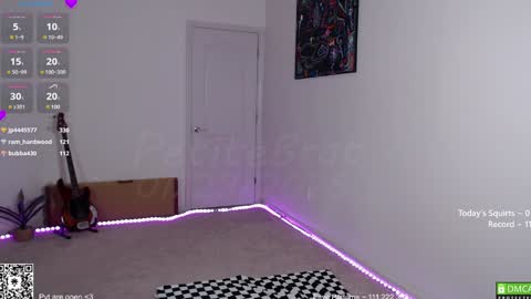 PiperAvery online show from January 24, 1:03 am