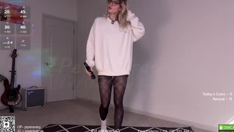 PiperAvery online show from December 2, 6:36 pm