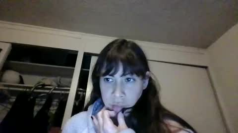 Snapshot of petitedoll30 chatting on December 27, 4:04 am Petitedoll30 online show from December 27, 4:04 am