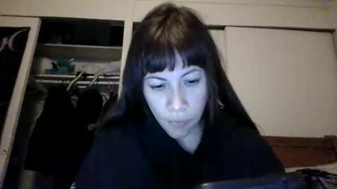 Snapshot of petitedoll30 chatting on January 4, 2:46 am Petitedoll30 online show from January 4, 2:46 am