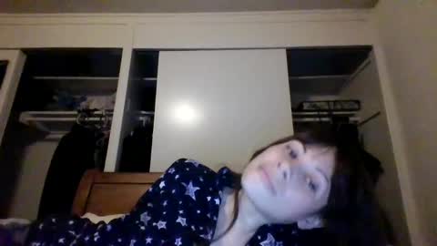 Snapshot of petitedoll30 chatting on February 15, 4:14 am Petitedoll30 online show from February 15, 4:14 am