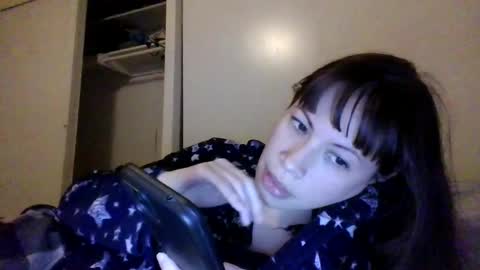 Snapshot of petitedoll30 chatting on March 11, 3:37 am Petitedoll30 online show from March 11, 3:37 am