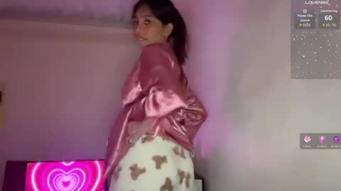 miss lisa online show from February 19, 1:51 pm