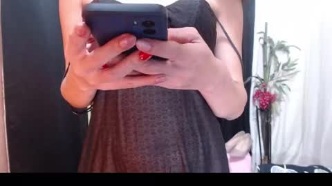 TsDELICIOUSCum69 online show from March 28, 5:51 am