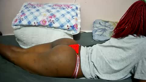 petitetasha online show from September 9, 6:13 am