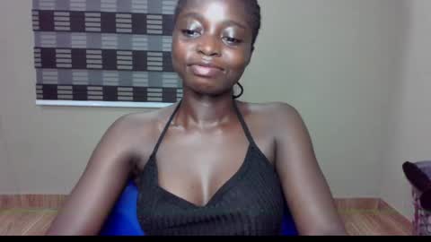 petitexxebony online show from June 5, 3:02 am