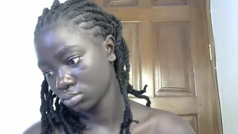 petitte_gyaal online show from January 16, 5:00 am