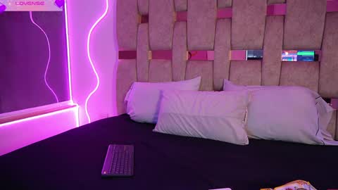 Mussa online show from April 8, 3:17 am