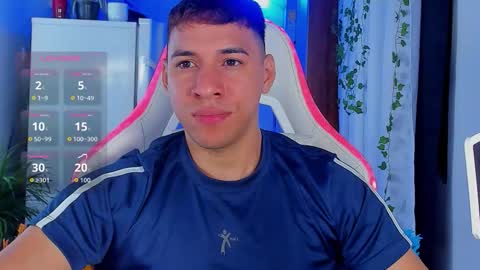 Snapshot of petter_coleman chatting on February 23, 11:46 pm Petter Coleman online show from February 23, 11:46 pm