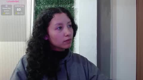 Moon  online show from December 15, 4:11 pm