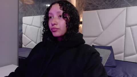 Moon  online show from December 18, 11:27 am