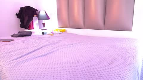 Snapshot of peyton_wat20 chatting on February 13, 4:17 pm peyton_wat20 online show from February 13, 4:17 pm