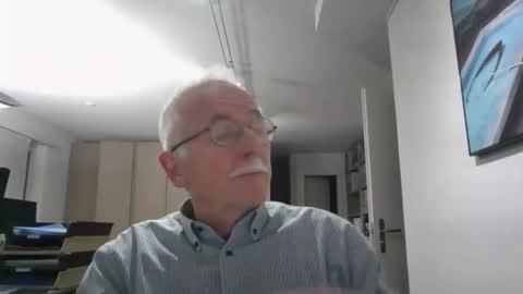 pgroove542707 online show from March 31, 8:31 pm