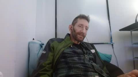 Snapshot of pgrower chatting on December 17, 2:01 pm pgrower online show from December 17, 2:01 pm