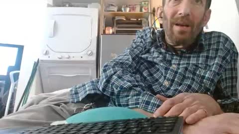 pgrower online show from February 11, 12:15 am