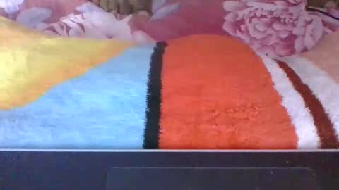 phania185885 online show from May 11, 4:04 pm