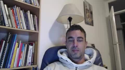 Snapshot of phantasie31 chatting on November 22, 9:25 pm phantasie31 online show from November 22, 9:25 pm