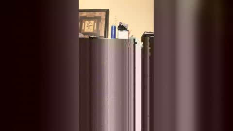 Snapshot of phat_ftm_klit87 chatting on March 5, 2:24 pm phat_ftm_klit87 online show from March 5, 2:24 pm