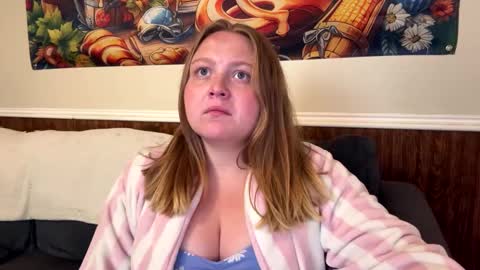 PhatAssBlond online show from September 22, 1:46 pm
