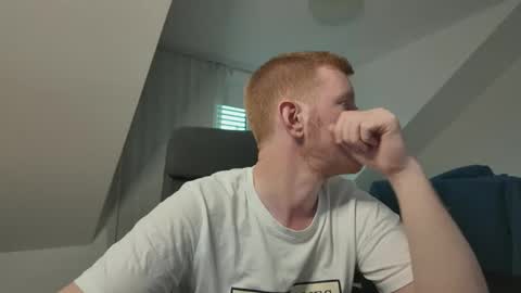 Snapshot of philiphurwell chatting on September 8, 4:28 pm Philip Hurwell online show from September 8, 4:28 pm