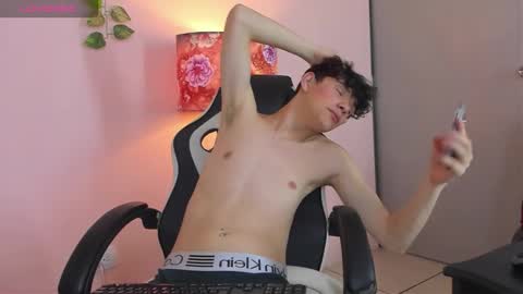 PHILLIP online show from March 15, 5:57 am