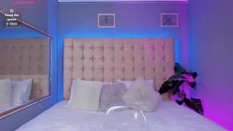 Phillip online show from September 24, 11:41 pm