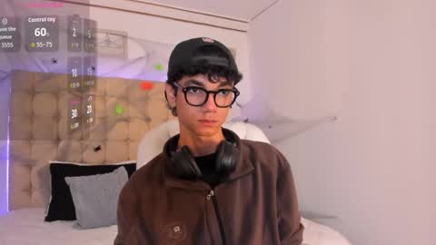 Phillip online show from October 15, 12:00 am