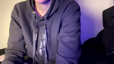 Snapshot of phillip_brownn chatting on January 14, 12:11 pm PHILLIP online show from January 14, 12:11 pm