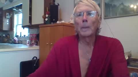 phillipa online show from December 16, 2:22 pm