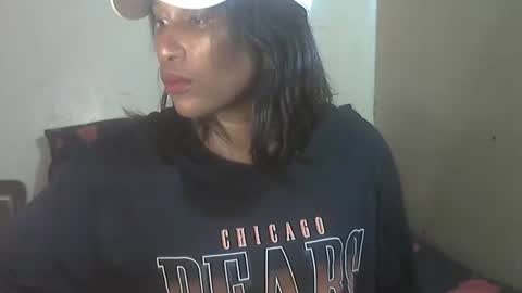 Snapshot of phoenixcandy chatting on December 15, 9:09 pm phoenixcandy online show from December 15, 9:09 pm