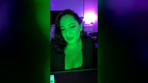 phoenixpowers online show from August 1, 8:02 am