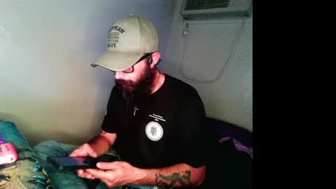 Snapshot of phxstud369 chatting on May 9, 4:06 am phxstud369 online show from May 9, 4:06 am