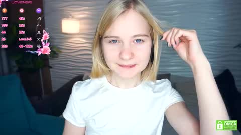 Hann G. Jones online show from November 20, 4:23 am