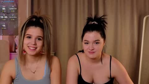 Snapshot of phyllisheart chatting on January 12, 3:14 pm Lora black and Lili blonde welcome you here online show from January 12, 3:14 pm