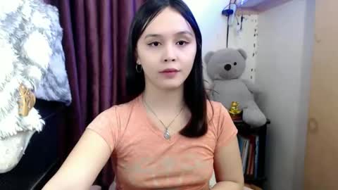 Snapshot of pia_intownx chatting on February 13, 11:01 pm Ms Pia online show from February 13, 11:01 pm