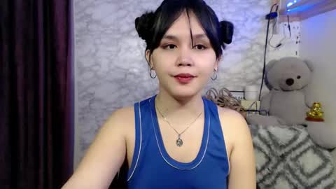 Ms Pia online show from March 10, 6:46 pm