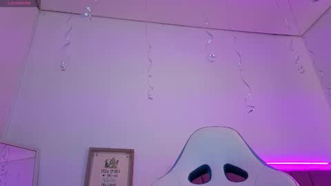 Liz online show from November 8, 8:51 pm