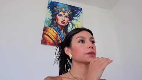 Liz online show from April 10, 8:24 pm