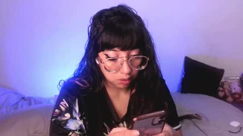  PIA FISHER  online show from November 13, 1:15 am