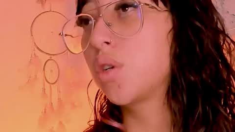  PIA FISHER  online show from December 18, 1:22 am