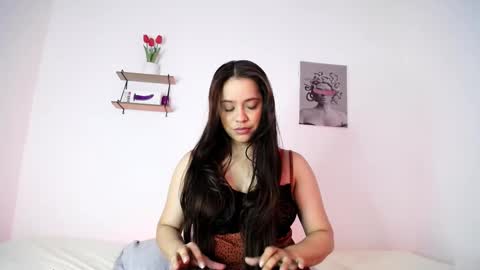 Snapshot of piagelvez_ chatting on October 11, 3:32 pm piagelvez_ online show from October 11, 3:32 pm