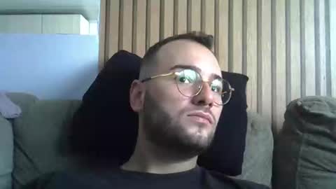 Snapshot of piazaocwbbb chatting on September 17, 3:57 pm piazaocwbbb online show from September 17, 3:57 pm