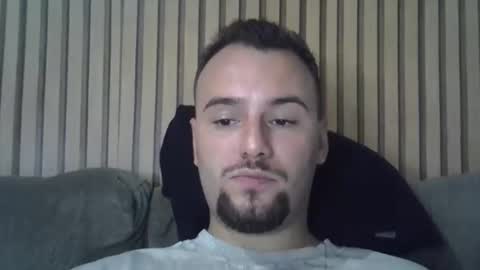 Snapshot of piazaocwbbb chatting on December 3, 3:36 am piazaocwbbb online show from December 3, 3:36 am