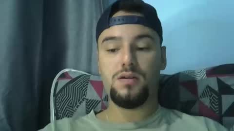 Snapshot of piazaocwbbb chatting on December 14, 3:50 pm piazaocwbbb online show from December 14, 3:50 pm