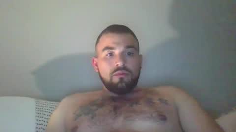 picklemonsta99 online show from April 7, 7:42 am