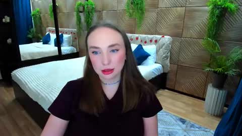 Emelie online show from March 5, 4:14 pm