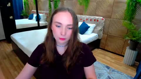 Emelie online show from May 14, 4:19 am