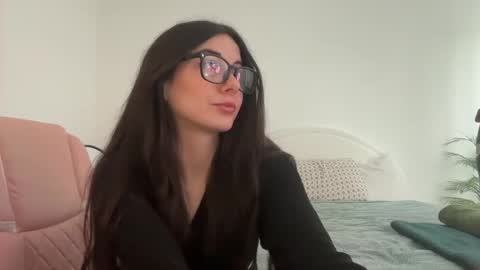 Snapshot of pieperx chatting on February 25, 6:50 pm piper online show from February 25, 6:50 pm