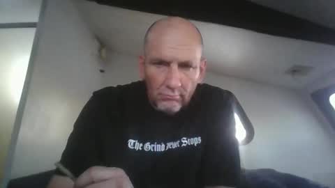 pierce702420 online show from April 11, 1:26 pm